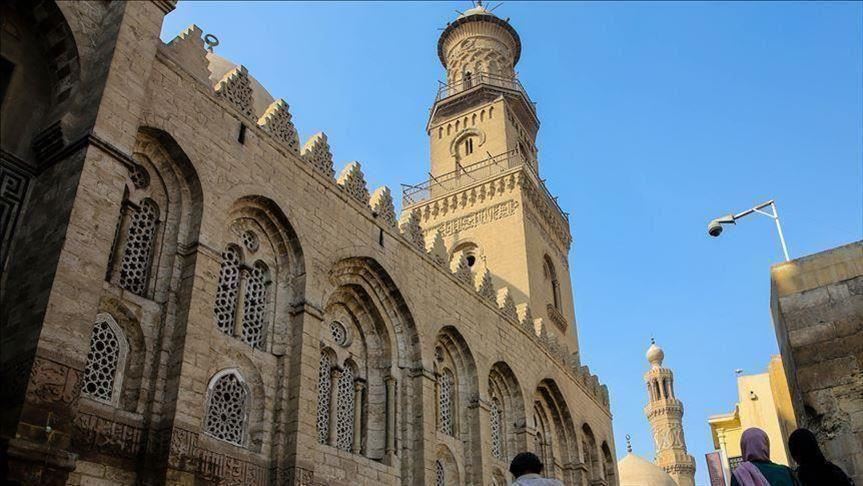  الأزهر يطلق منصة عالمية للتعريف بالنبي محمد (ص)متعددة اللغات.